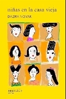 Niñas en la casa vieja